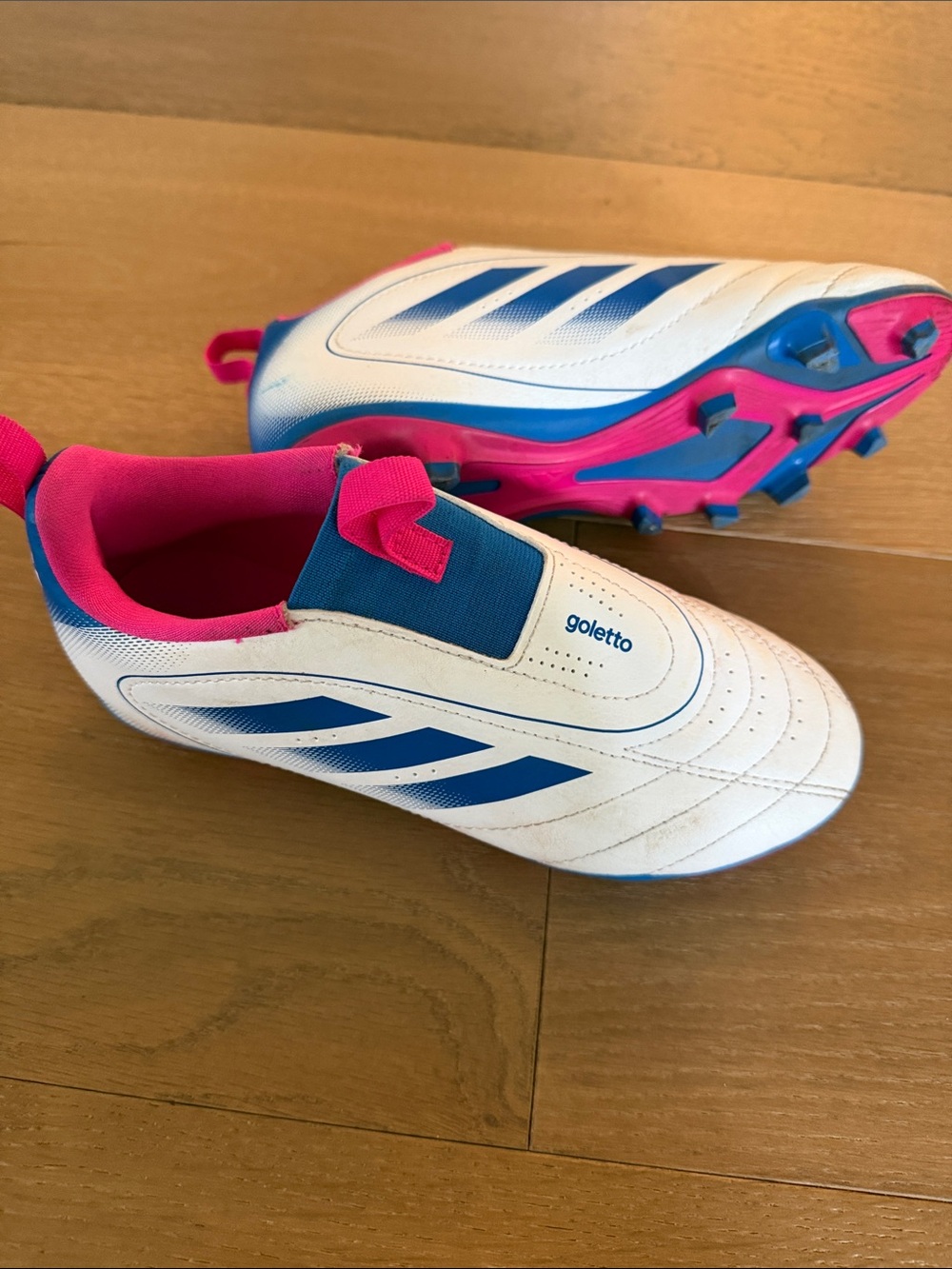 Goleto Kids White & Blue Soccer Cleats with Pink Accents